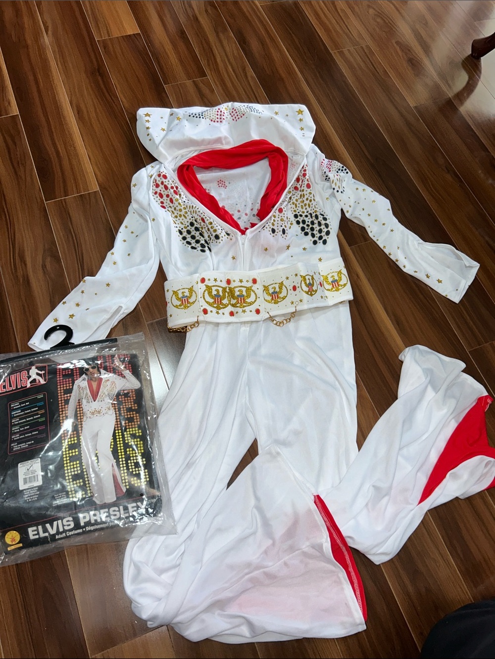 Medium Men’s Elvis costume